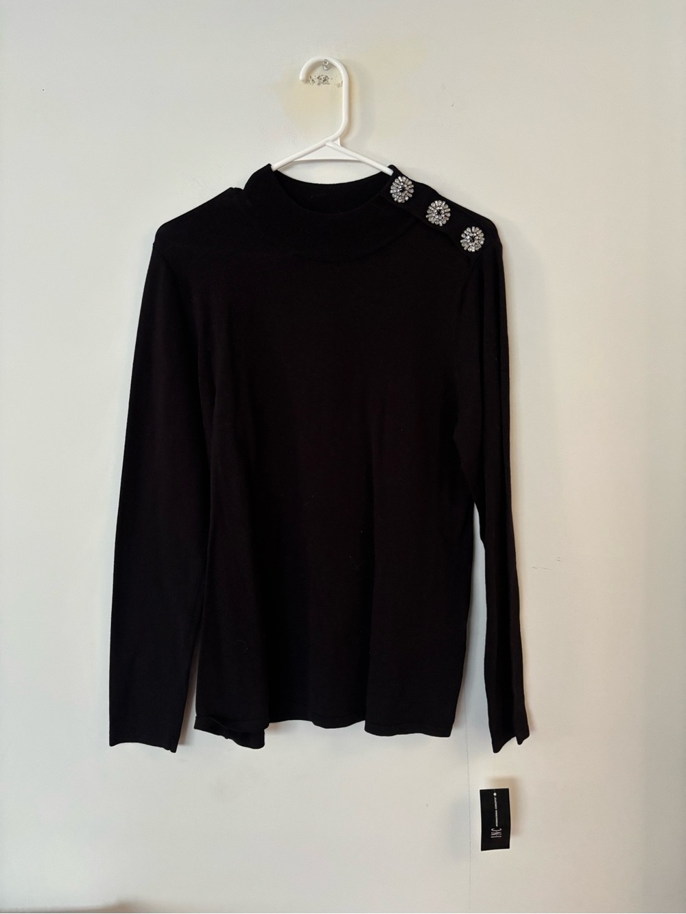 brand new! macy’s INC black knit sweater top with silver rhinestone pendants 💍
